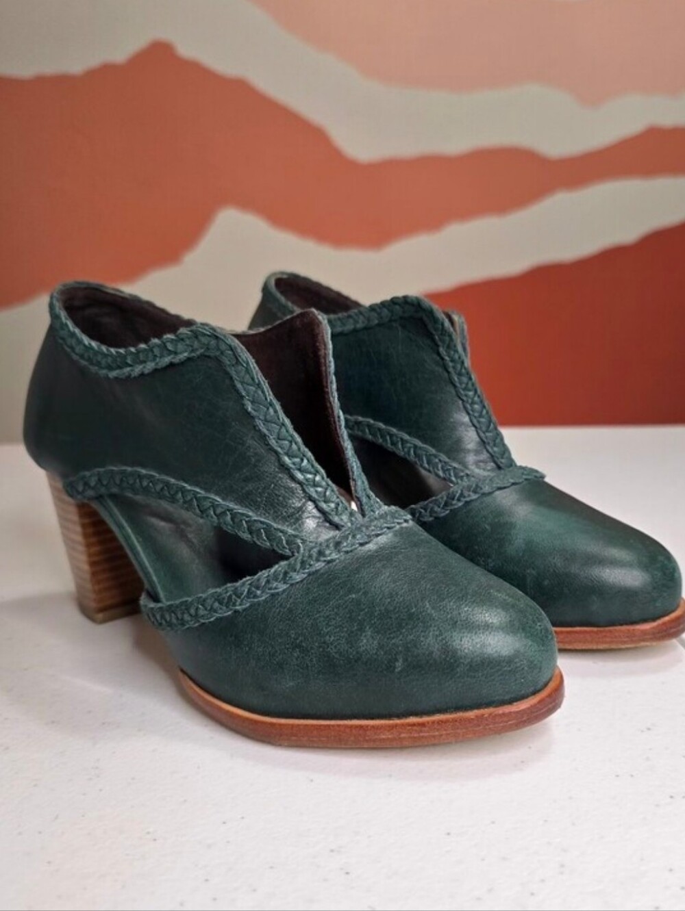 Elf Made By Hand Rain Kiss Leather Heel Booties Emerald Green Women's 8